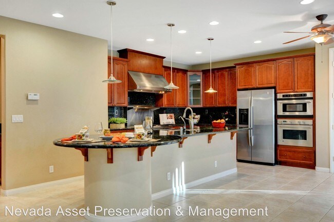 Foto del edificio - 4 br, 3.5 bath House - 6439 Grayback Drive