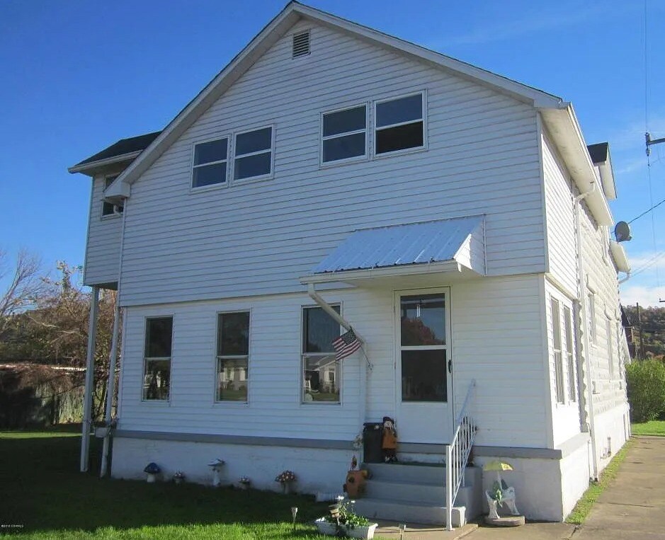 Primary Photo - 206 Schley St