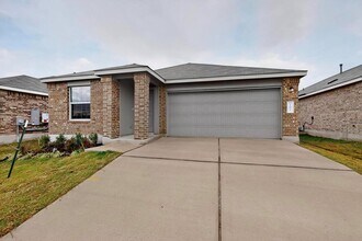 Building Photo - 107 Herald Dr