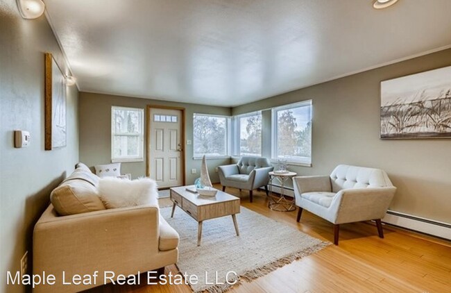 Foto del edificio - 2 br, 1 bath House - 6412 E Greenlake Way N