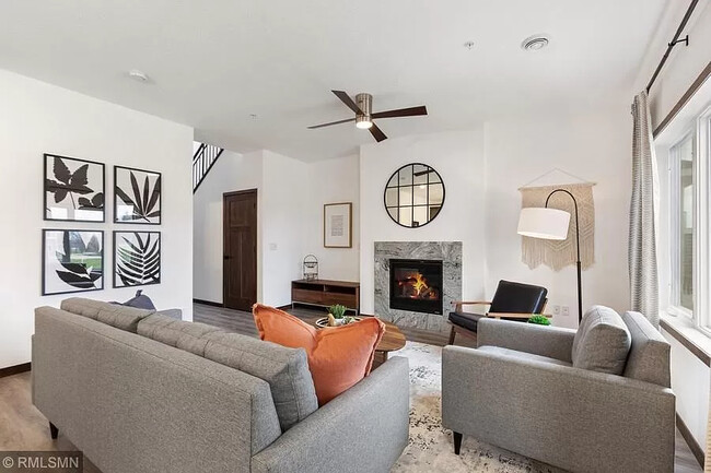 Foto del edificio - 22070 Brenly Way
