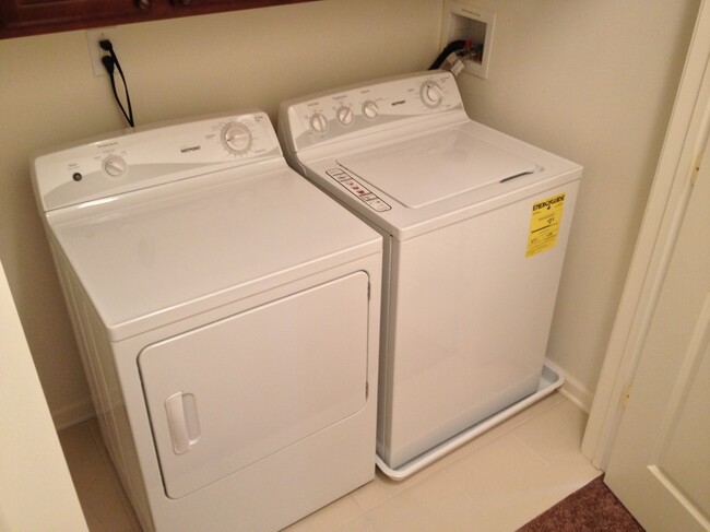 Washer/Dryer in Unit - 99 Steiner Ave