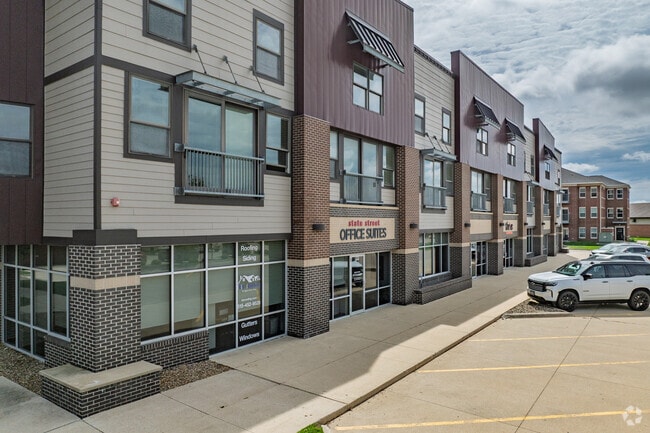Storefronts - State Street Lofts