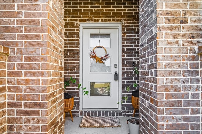 Foto del edificio - 3902 Birtley Bnd Wy