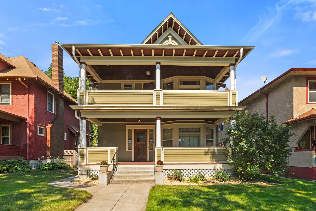Primary Photo - 1061 Dayton Ave
