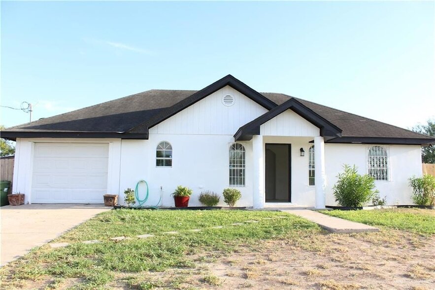 Primary Photo - 1108 Arboledas Dr