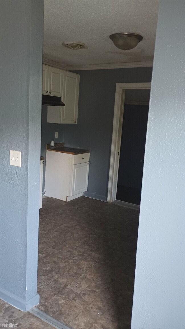 Foto del edificio - 2 br, 1 bath House - 405 Branum Street