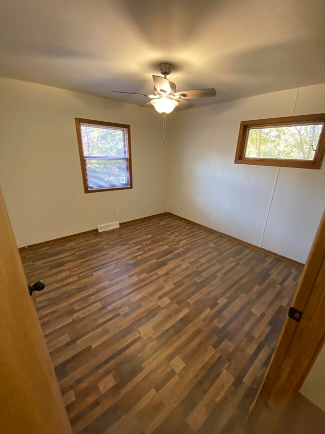 Foto del edificio - 4000 SE Mercier St