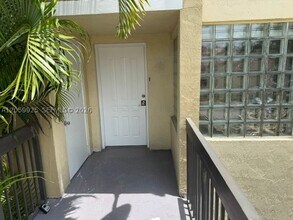 Building Photo - 8822 SW 130th Ct