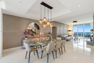 Building Photo - 15811 Collins Ave