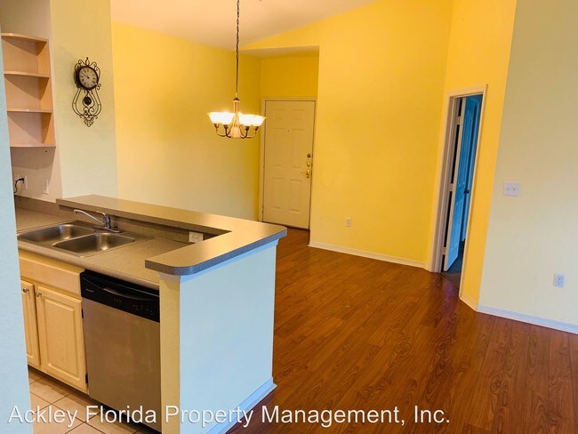 Building Photo - 8910 Legacy Ct