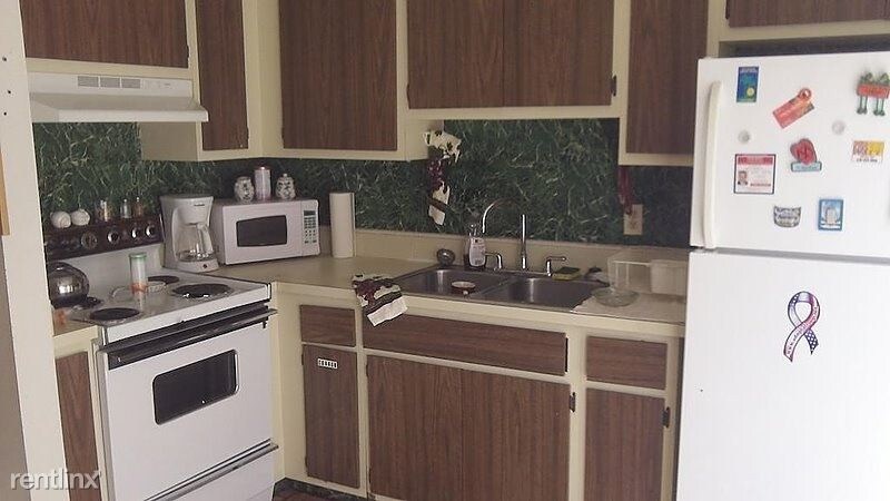 Foto del edificio - 16930 Juanita Ave