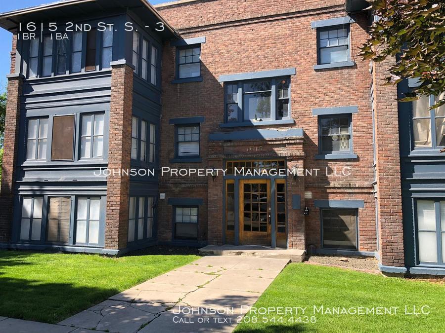 Primary Photo - 1615 2nd St S