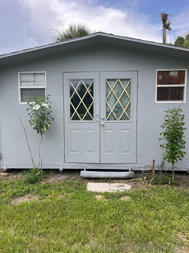 Building Photo - 8956 SE 65th Way