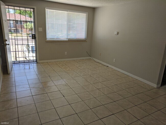 Foto del edificio - 1106 Rosemary St