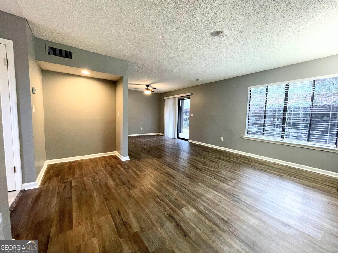 94 Cobblestone Creek, Peachtree City, GA 30269 Townhome Rentals in