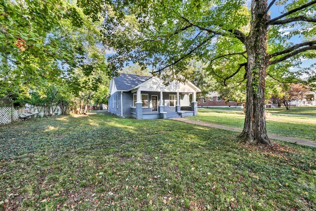 Foto del edificio - Totally Renovated Bungalow