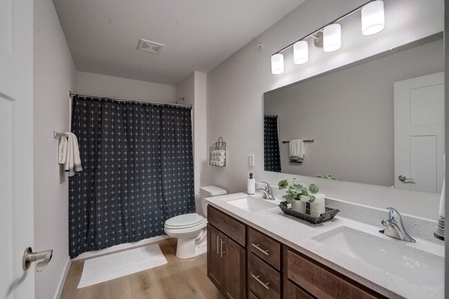 Interior Photo - The Townhomes at Hartung Fields