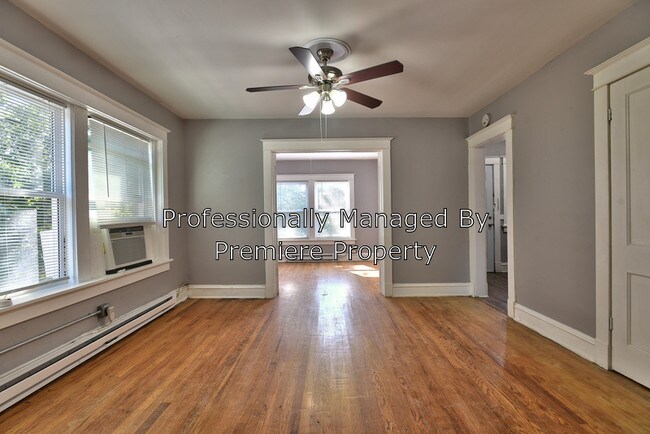 Building Photo - 3123 Thompson Ave