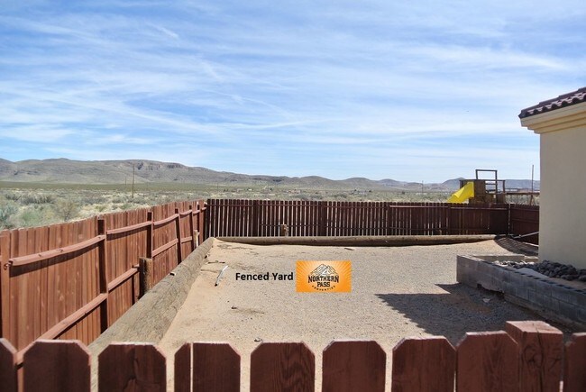 Building Photo - 6350 Charolais Dr