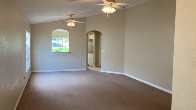 Building Photo - Home Sweet Home is this 4 bed, 2 bath home...