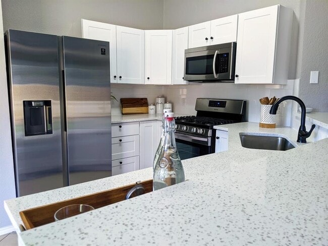 Foto del edificio - 3631 Walleye Cove