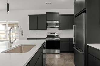 Building Photo - 3011 Alpha Wolf Ct