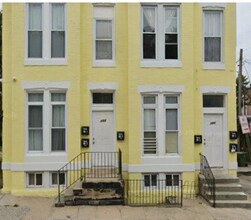 Building Photo - 101 E 22nd St