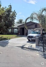 Building Photo - 2119 Foxglove Ct
