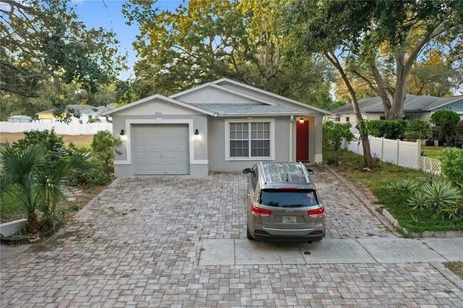 Foto del edificio - 8414 N River Dune St