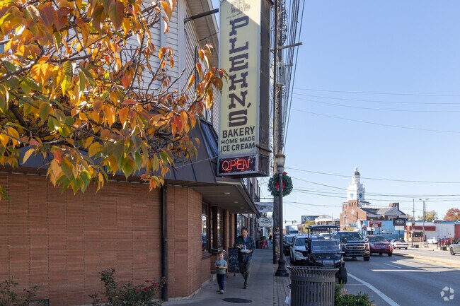 Plehn's Bakery has been in St. Matthews since 1924.