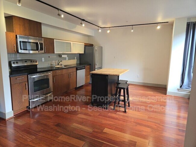 Foto del edificio - 4547 8th Ave NE