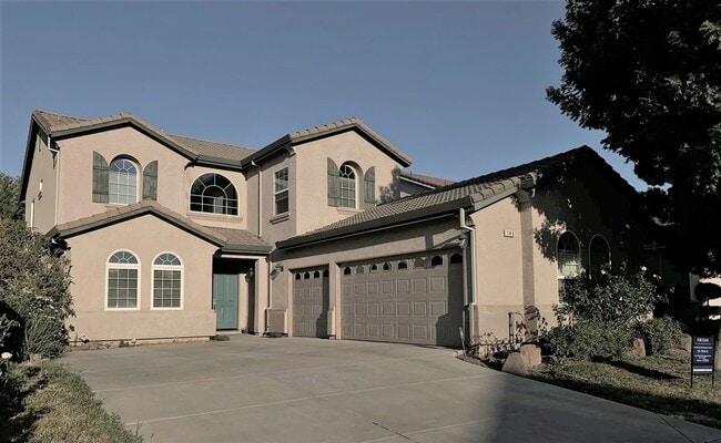 Building Photo - 140 Nabor Ct