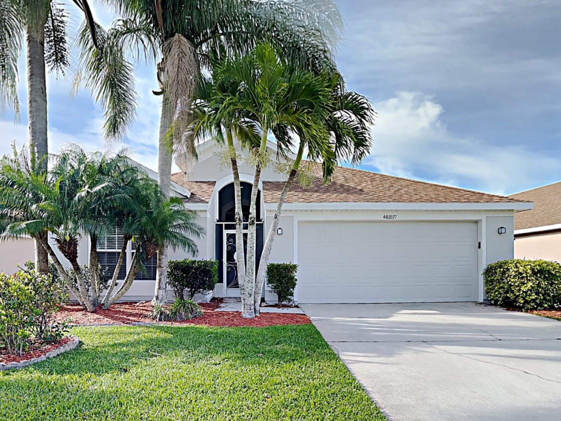 Primary Photo - 4887 Worthington Cir