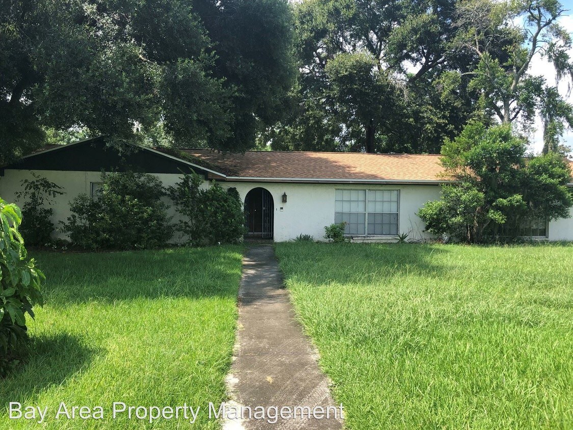 Primary Photo - 3 br, 2 bath House - 718 Brooker Rd.