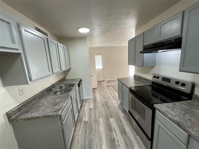 Building Photo - 3228 Bunker Hill Dr