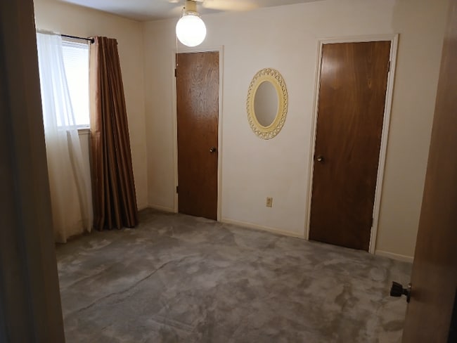 Building Photo - 4414 Navajo St
