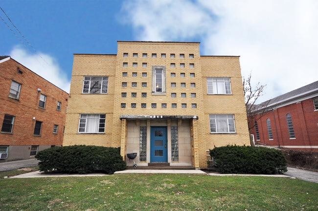 Foto del edificio - 6842 Montgomery Rd