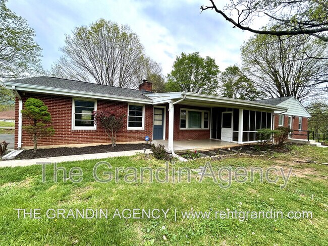 Building Photo - 4620 Cook Creek Rd