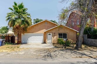 Building Photo - 1437 Nadine Ave