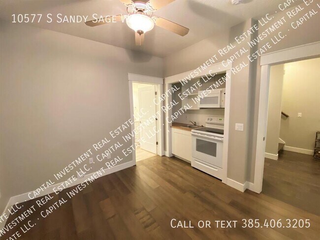 Building Photo - 10577 S Sandy Sage Way