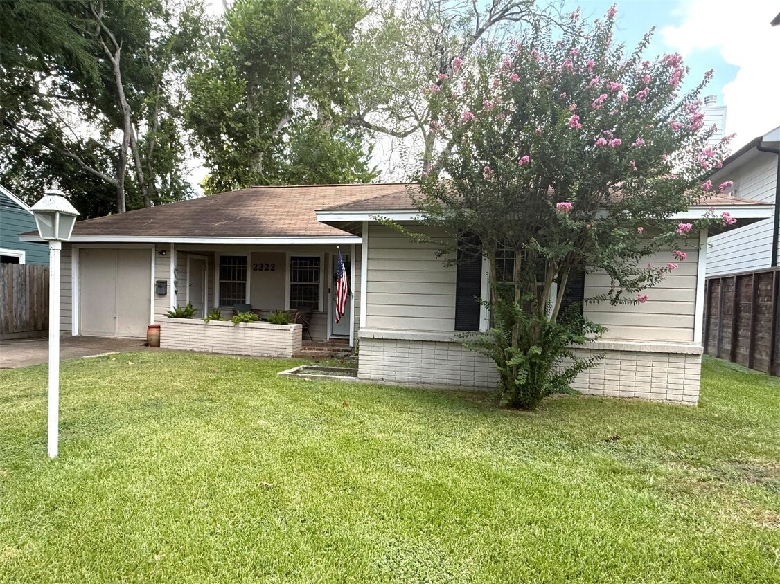 Primary Photo - 2222 Althea Dr
