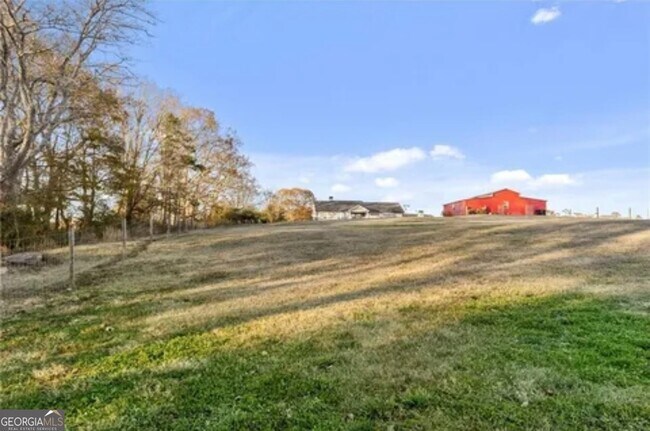 Foto del edificio - 798 Anderson Thomas Rd