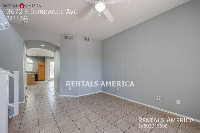 Foto del edificio - Power Ranch Home ~ MOVE IN READY NOW