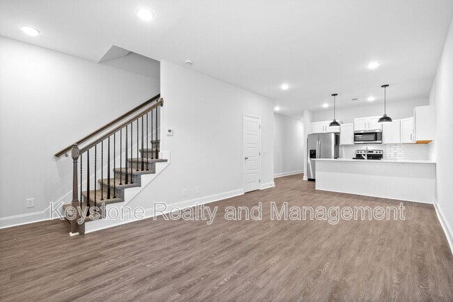 Foto del edificio - 760-D-109 Tracy Ln