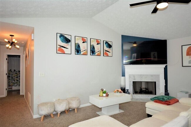 Foto del edificio - 2176 Cold Springs Cir