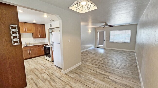 Foto del edificio - 3 Bedroom 2 Bathroom Home in Scottsdale