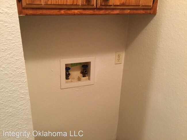 Foto del edificio - 3 br, 2 bath House - 8518 Justin Place