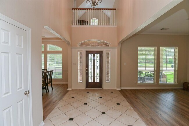 Foto del edificio - 7218 Spring Run Ln