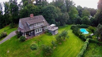 Building Photo - 95 Rockland Rd
